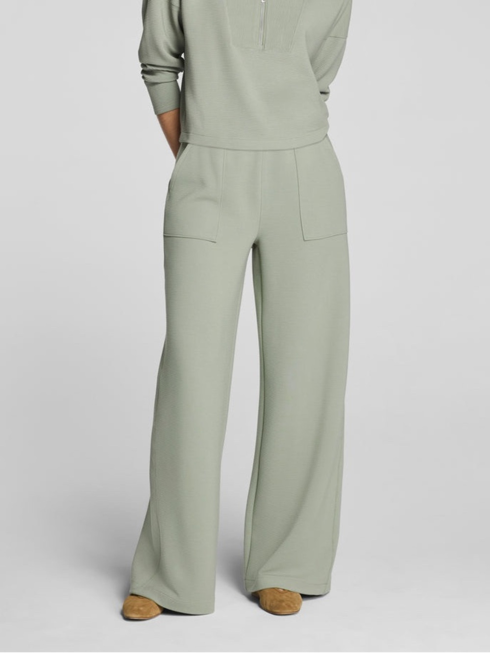 NWT SPANX AirEssentials® French Rib Wide Leg Pant - Picture 4 of 8